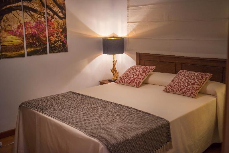 Apartamentos Soho Boutique Plaza Mayor Caceres Ruang foto